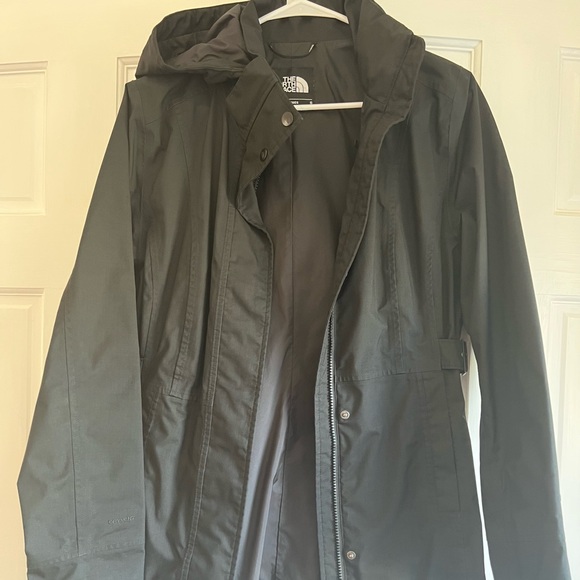 The North Face Jacket - Picture 1 of 2